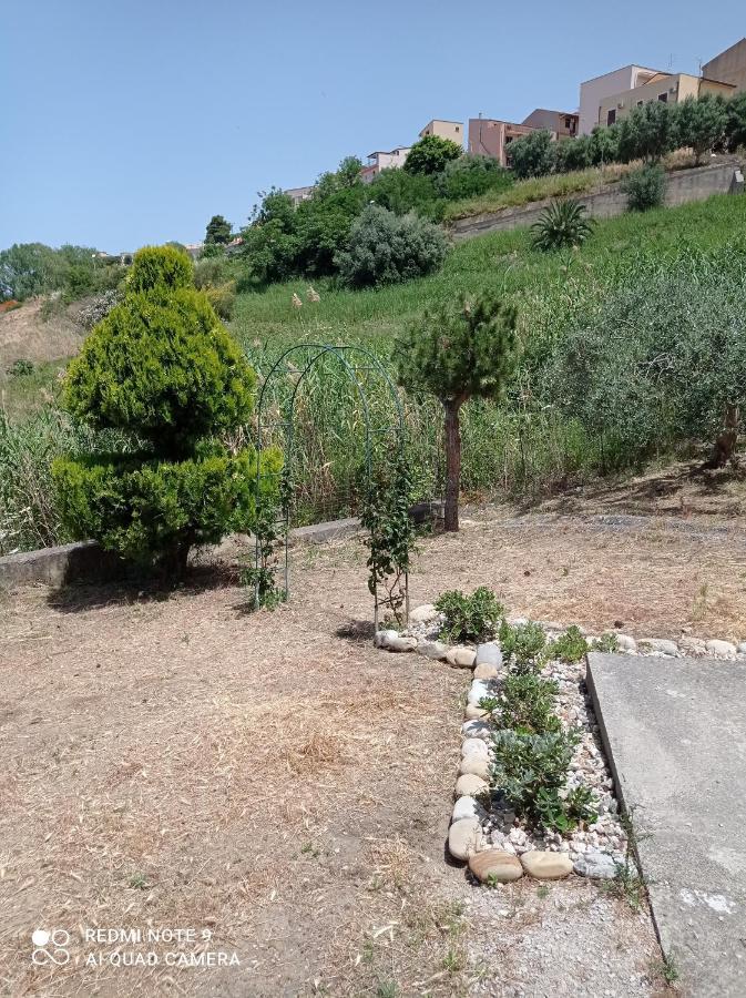 Villa Belvedere Campofelice Di Roccella Eksteriør bilde